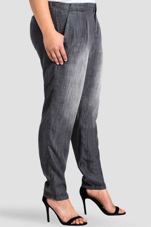 Louise Pleat Front Light Wash Tencel Pants - SP Plus