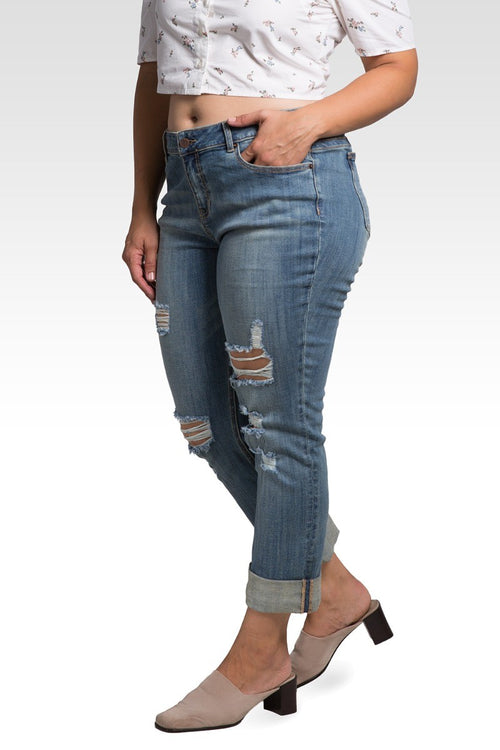 Leah Women's Plus Size Slightly Roll Up Boyfriend Jeans