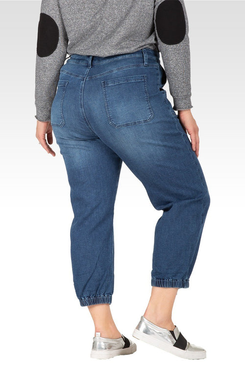 Lyla Women's Plus Size 5 Pocket Cropped Leg Jogger Jeans