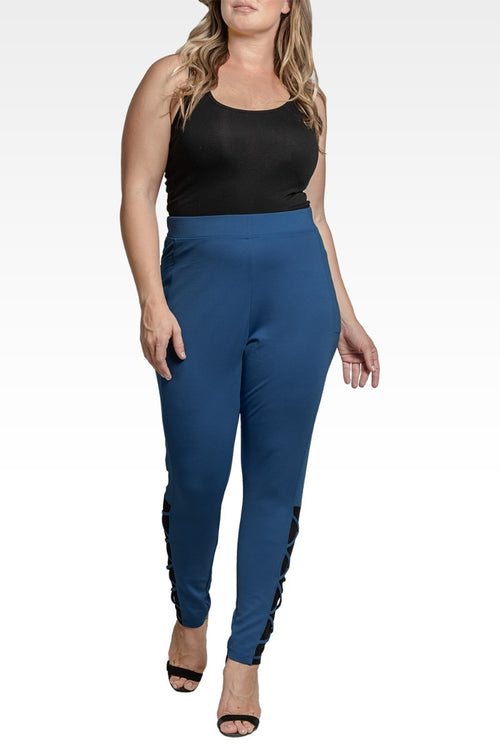 Jo Jo Women's Plus Size Interlaced Mesh Leggings With Side Pockets