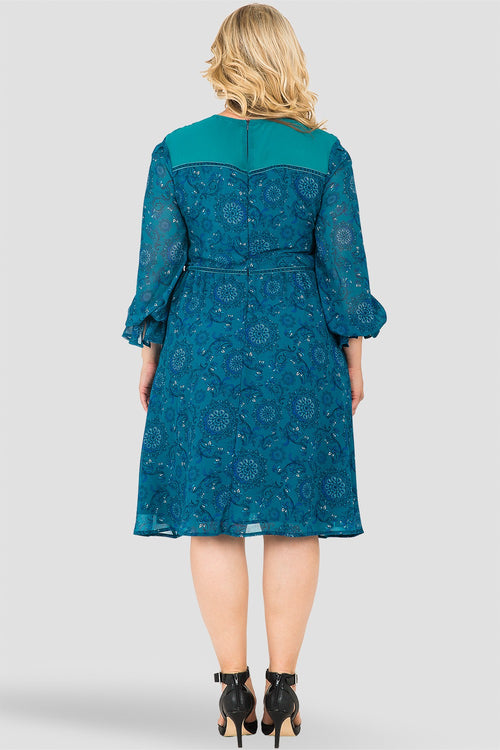 Plus Size Standards & Practices Women's Curvy Fit Elsie Medium length flounced sleeve velvet trim peasant dress