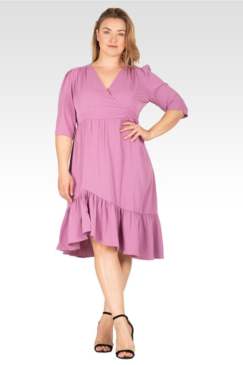 Kelsie Women's Plus Size Ruched sleeve V Neck Ruffle Hem Midi Dress