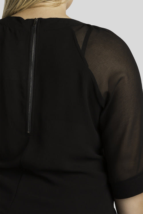 Sheer layered skimmer swing top detail