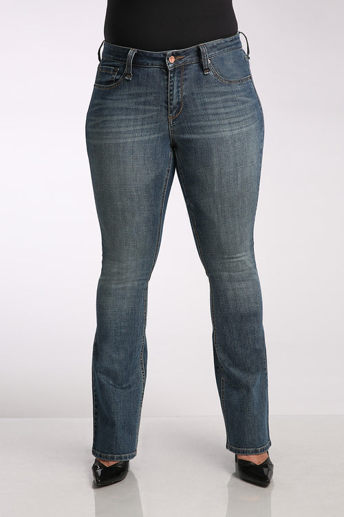 Bootcut Jeans Midrise w/ Flare