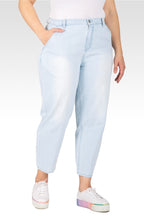 Harlow Plus Size High Rise Easy Fit Cropped Jeans