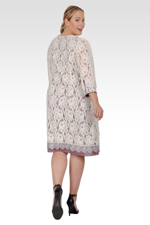 Everleigh Women's Plus Size Elegant Floral Lace Boat Neck 3/4 sleeve Midi Dress