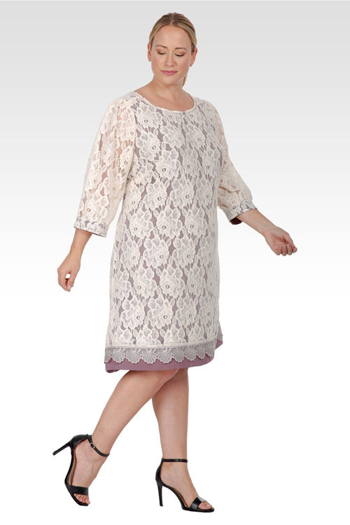 Everleigh Women's Plus Size Elegant Floral Lace Boat Neck 3/4 sleeve Midi Dress