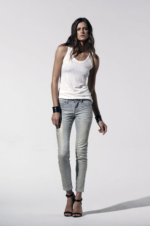 Women Metallic Light Wash Ankle Jeans
