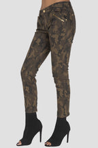 Women Camo Cropped Skinny Jeans