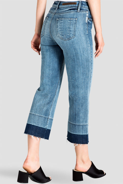 Undone Raw Hem Frayed Women's Cropped Jeans