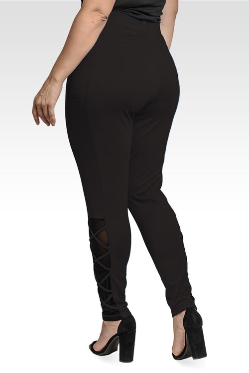 Jo Jo Women's Plus Size Interlaced Mesh Leggings With Side Pockets