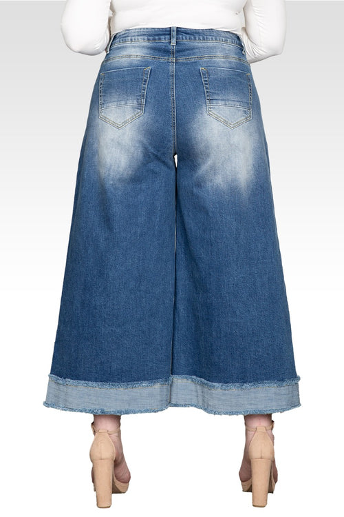 Plus Size Vintage High-Rise Cropped Wide-Leg Jeans