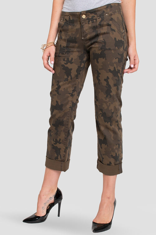 Women Camo Cropped Jeans