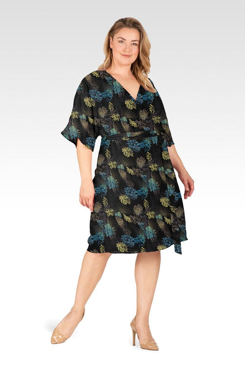 Plus Size Black Short Sleeve Wrap Midi Dress 