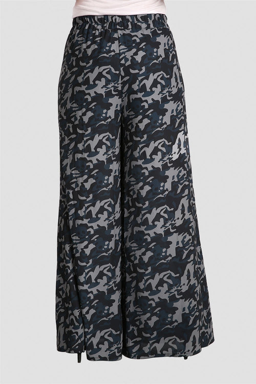 Women's Palazzo Pant In Blue Camo 